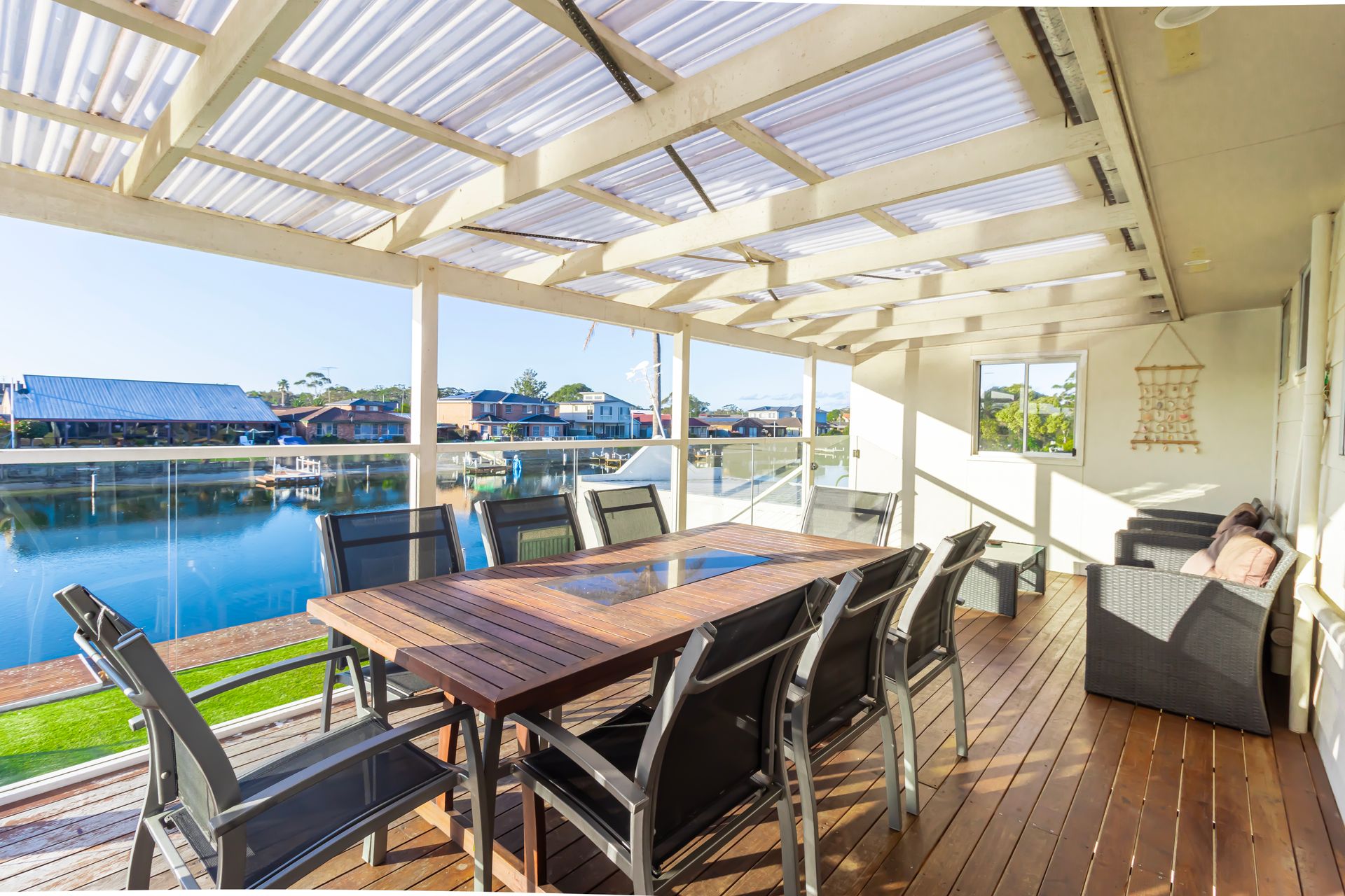 Cockatoo House Holiday With Us